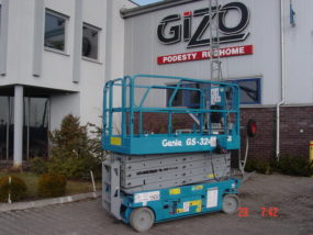 GIZO podnośnik nożycowy akumulatorowy 2x4 GENIE GS3246DC GENIE GS3246DC Używane podnośniki nożycowe