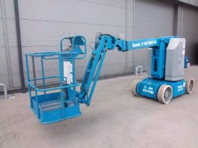 GIZO podnośnik przegubowy 2x4 Genie Z30/20N RJ Genie Z30/20N RJ Używane podnośniki przegubowe